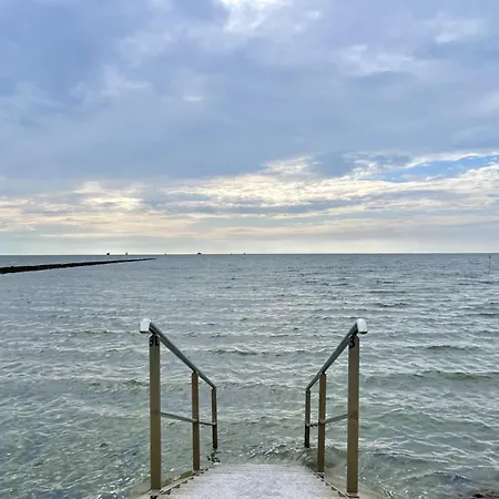 Reetkate Am Deich 3 Westerdeichstrich